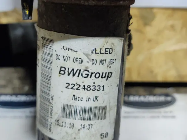 Стойка передняя левая CVD Range Rover L322 09-12