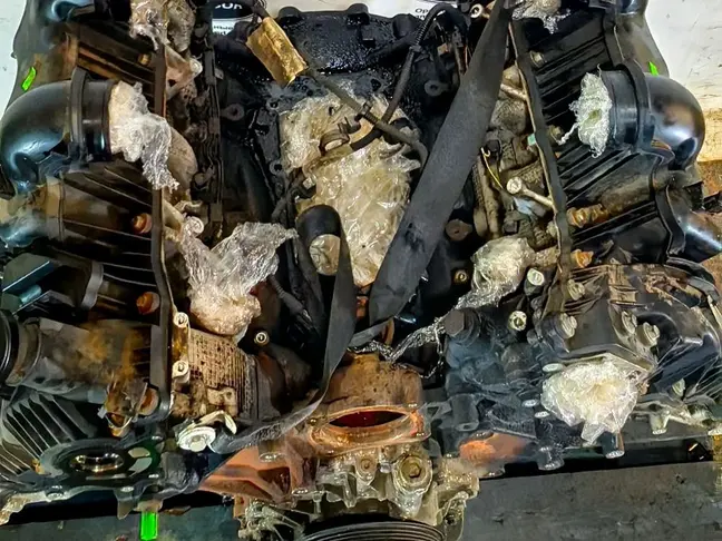 Двигатель в сборе Range Rover L322 448DT 4.4