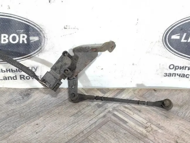 Датчик подвески передний Range Rover 3 L322 рест