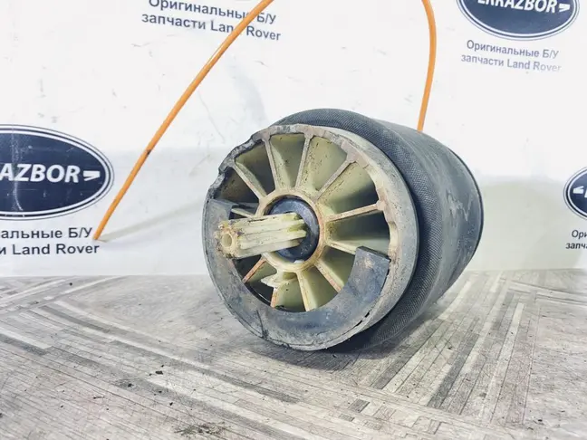 Подушка задняя пневмобаллон Range Rover L322 02-12