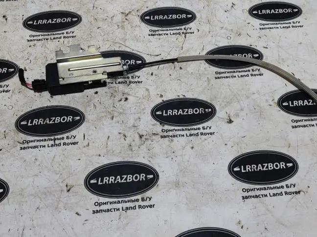 Замок лючка бензобака DISCOVERY 3/4 L319