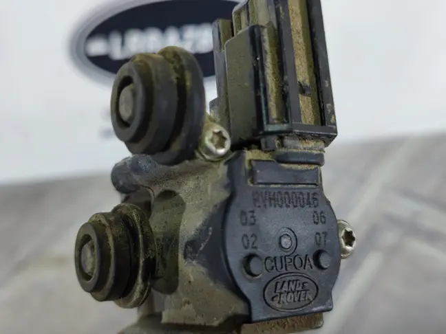 Блок клапанов центральный DISCOVERY 3/4 L319