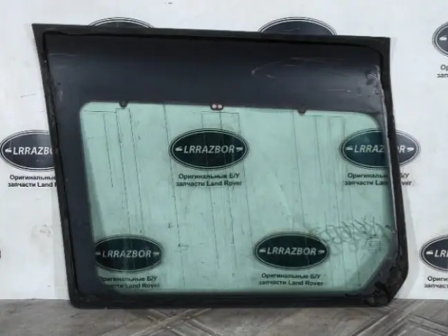 Стекло кузовное глухое правое DISCOVERY 3/4 L319