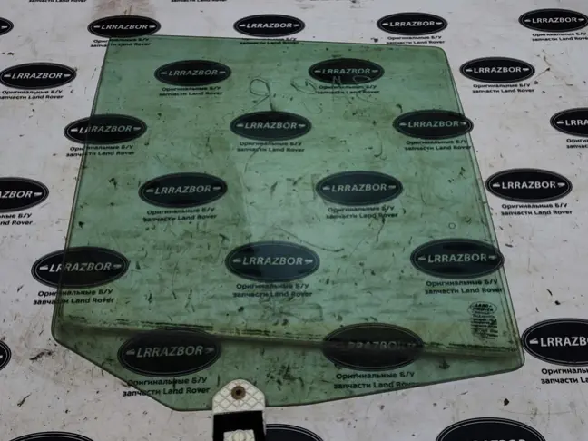 Стекло двери задней правой DISCOVERY 3/4 L319