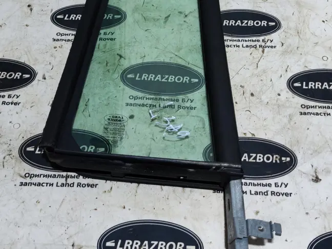 Форточка двери задней левой L319 Discovery