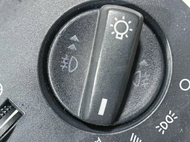 Включатель света DISCOVERY 3 L319 05-09