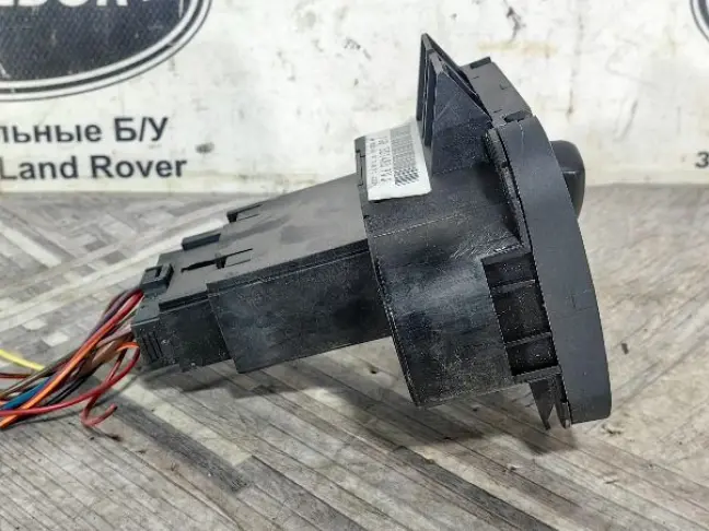 Включатель света DISCOVERY 3 L319 05-09