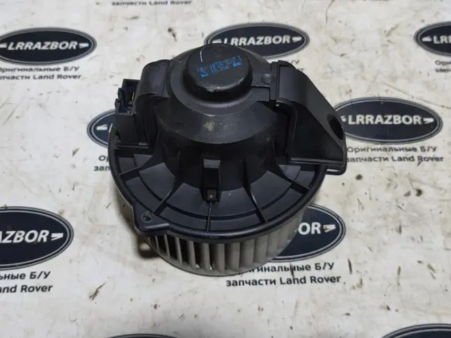 Вентилятор печки Land Rover DISCOVERY 3/4 L319