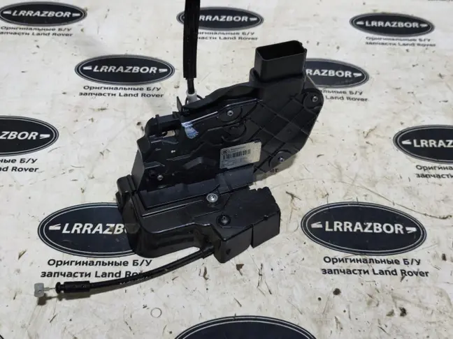 Замок двери задний правый DISCOVERY 3/4 L319