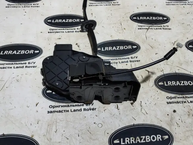 Замок двери задней левой DISCOVERY 3/4 L319