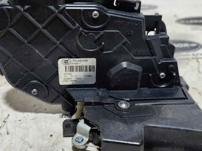 Замок двери передний левый DISCOVERY 3/4