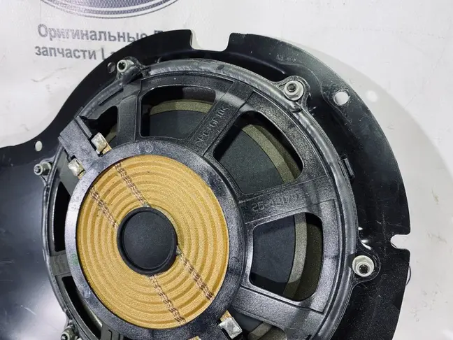 Сабвуфер Land Rover DISCOVERY 3/4 L319 05-14