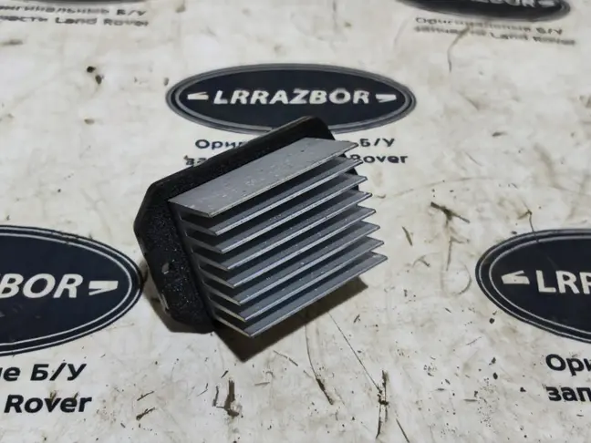 Терморегулятор печки ёжик DISCOVERY 3 L319 05-14