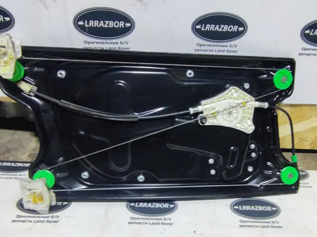 Стеклоподъемник передний левый DISCOVERY 3 L319