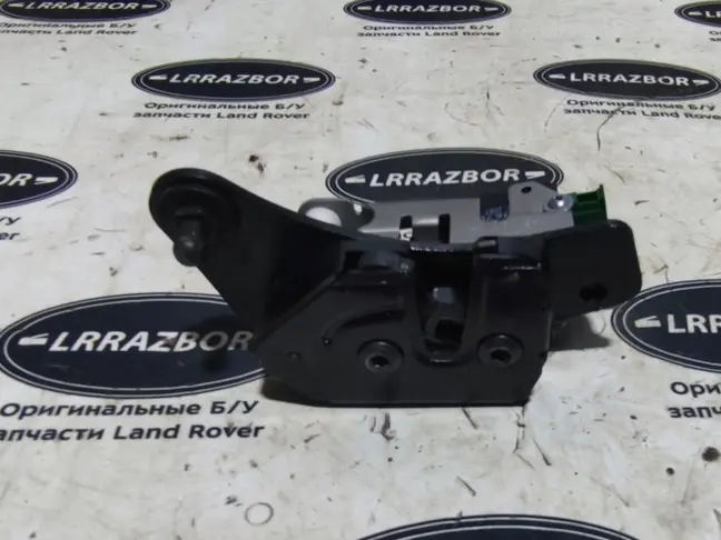 Замок откидного борта правый DISCOVERY 3 L319