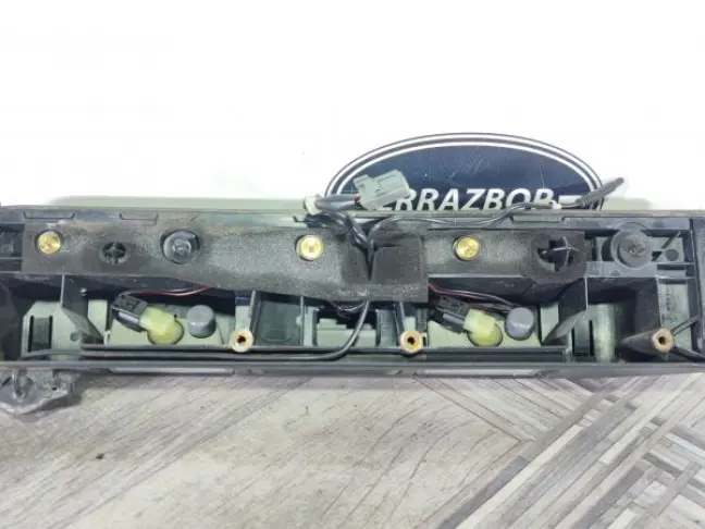 Ручка багажника Land Rover DISCOVERY 3 L319