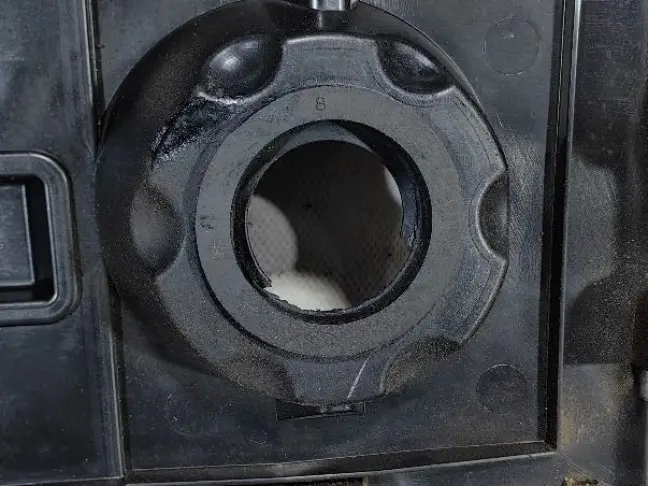 Крышка двигателя верхняя DISCOVERY 3 L319 2.7