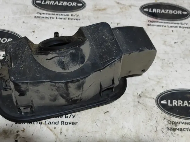 Лючок бензобака Land Rover DISCOVERY 3/4 L319