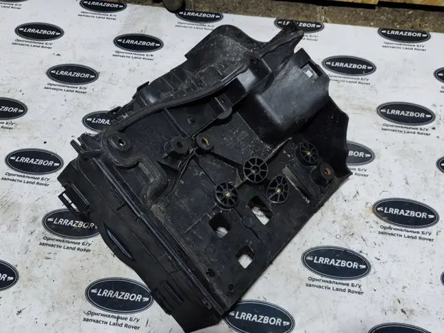 Короб аккумулятора DISCOVERY 3/4 L319