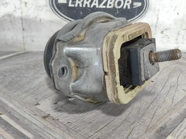 Подушка двигателя Land Rover DISCOVERY 3 L319 2.7