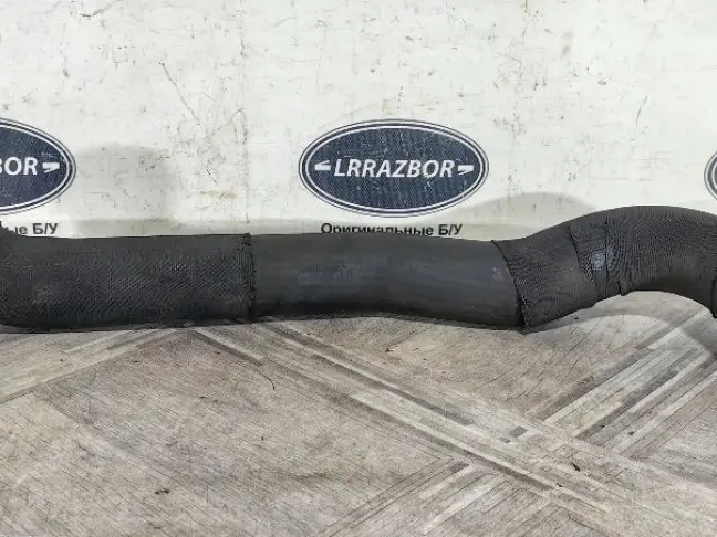 Патрубок интеркулера правый DISCOVERY 3 L319 2.7