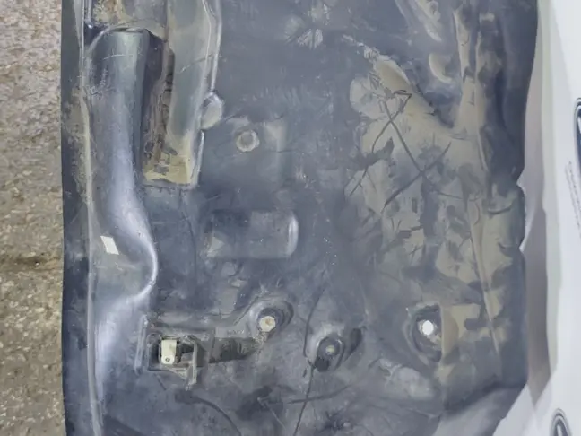 Подкрылок передний правый DISCOVERY 3/4 L319 05-14