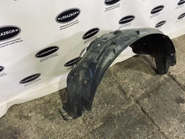 Подкрылок передний левый DISCOVERY 3/4 L319 05-14
