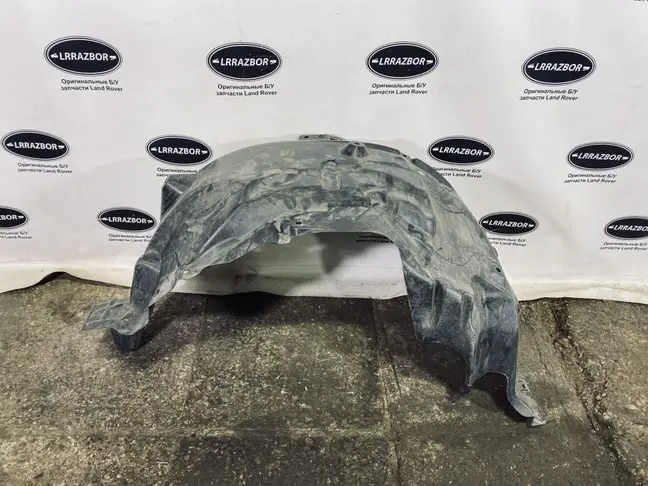 Подкрылок передний левый DISCOVERY 3/4 L319 05-14