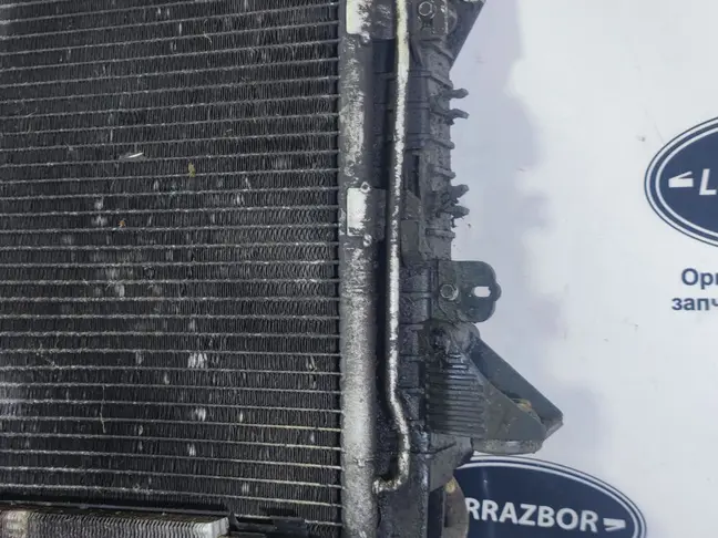 Кассета радиаторов в сборе DISCOVERY 3 L319 05-09