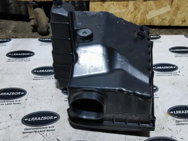 Корпус воздушного фильтра Discovery 3 2.7