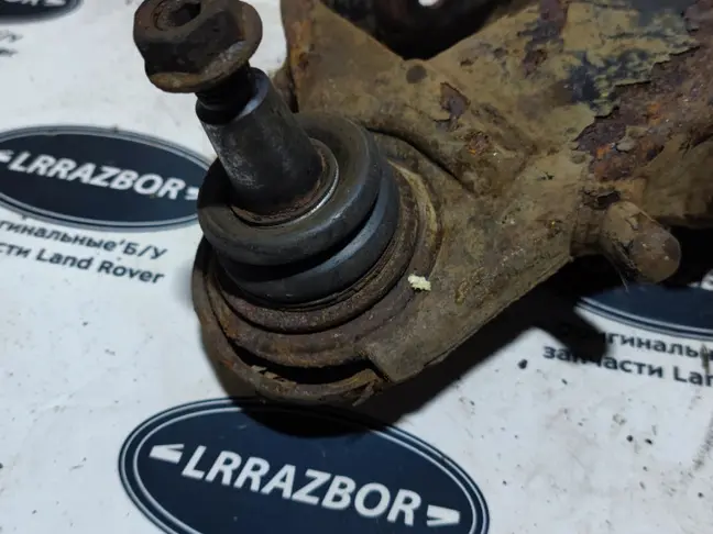 Рычаг передний нижний правый DISCOVERY 3 L319