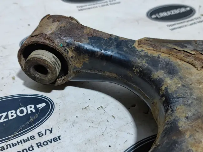Рычаг передний нижний левый DISCOVERY 3 L319
