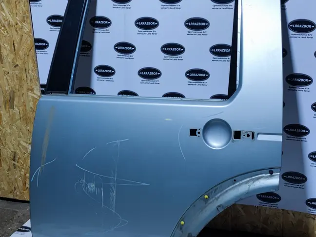 Дверь задняя левая DISCOVERY 3/4 L319  2005 - 2014