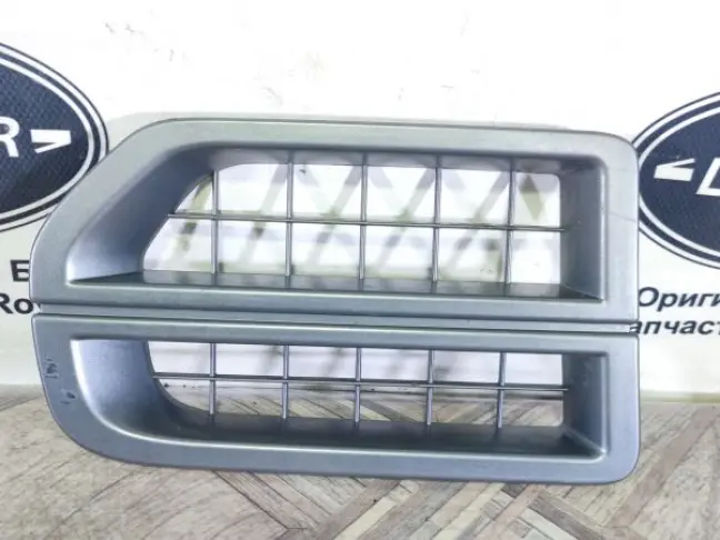 Решетка в крыло правая DISCOVERY 3 L319 05-09
