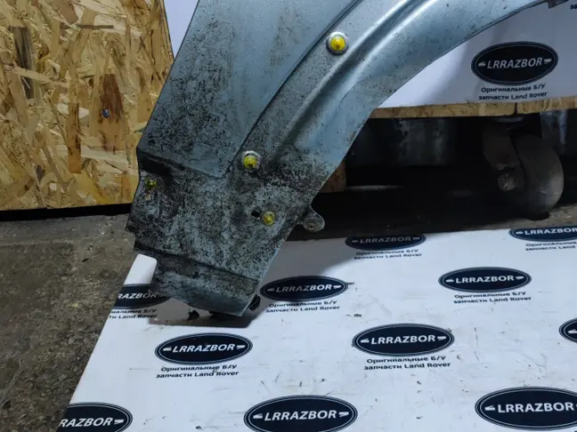 Крыло переднее правое DISCOVERY 3 L319 05-09