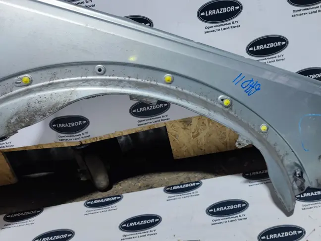 Крыло переднее правое DISCOVERY 3 L319 05-09