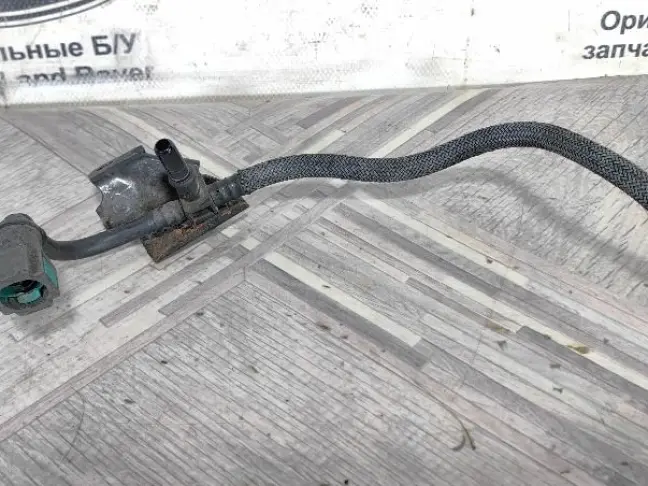 Трубка возврата топлива DISCOVERY 3 2.7 дизель