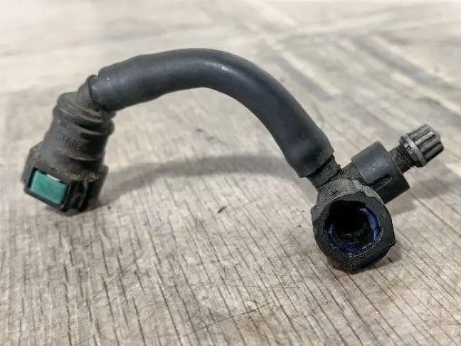 Трубка топливная DISCOVERY 3 276DT 2.7