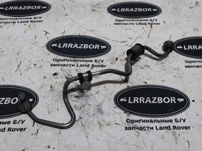 Топливная трубка от рампы DISCOVERY 3 L319 2.7