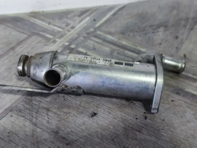 Охладитель ЕГР левый DISCOVERY 3 L319 2.7