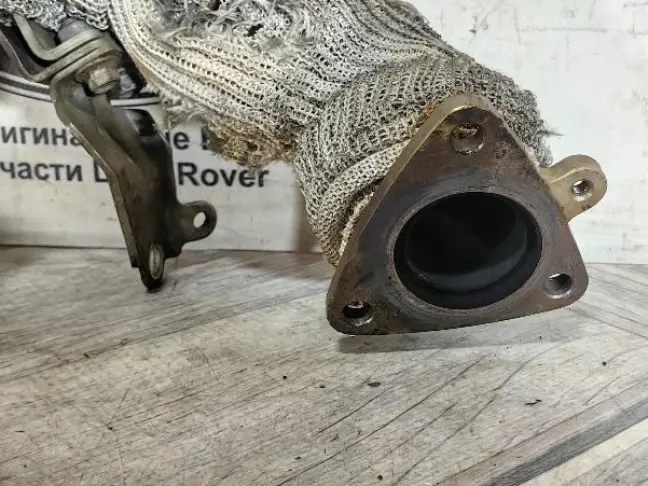 Труба перепускная DISCOVERY 3 L319 2.7 276DT