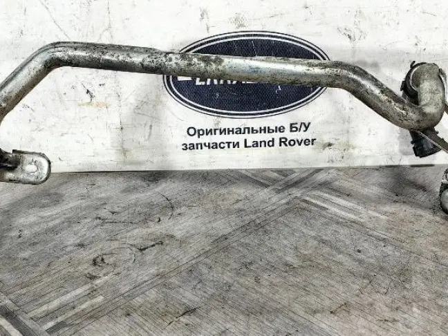 Трубка вентиляционная  DISCOVERY 3 L319 2.7