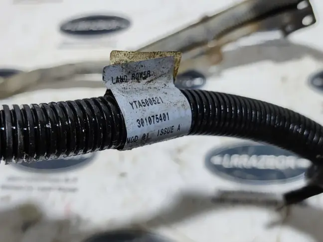 Проводка стартера Land Rover DISCOVERY 3 L319 2.7