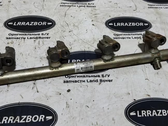 Рейка топливная левая рампа Range Rover 5.0 510