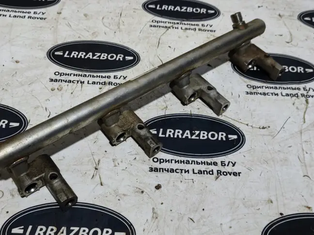 Рейка топливная левая рампа Range Rover 5.0 510