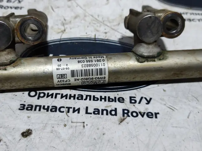 Рейка топливная левая рампа Range Rover 5.0 510