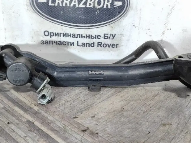 Тройник системы охлаждения Range Rover 5.0 510SC