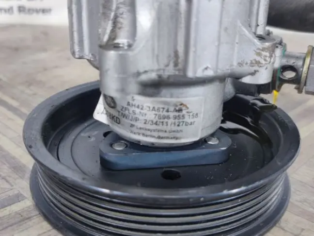 Насос ГУР Range Rover 3 L322 2009-2012 5.0 510