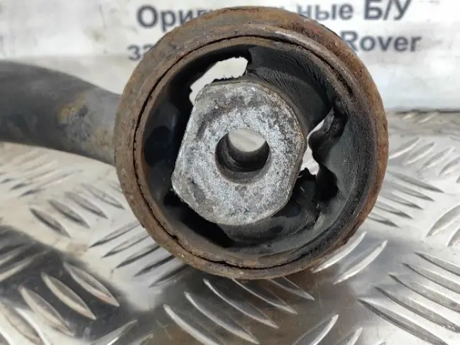 Рычаг передний нижний правый Range Rover L322