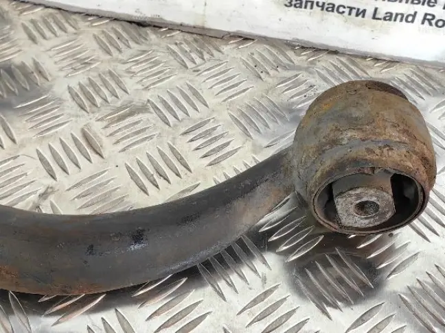 Рычаг передний нижний правый Range Rover L322